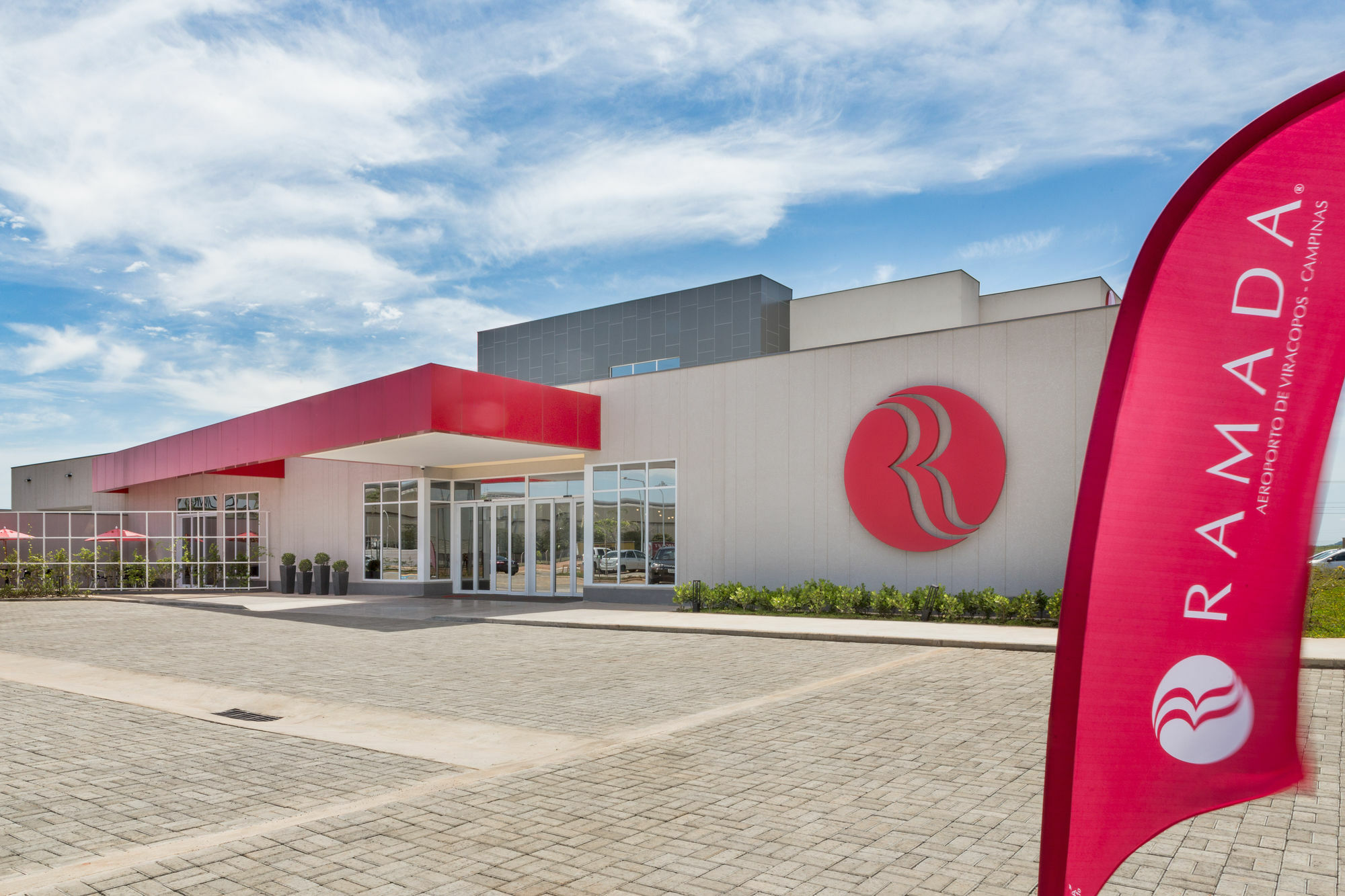 Ramada By Wyndham Campinas Viracopos Hotel Exterior photo